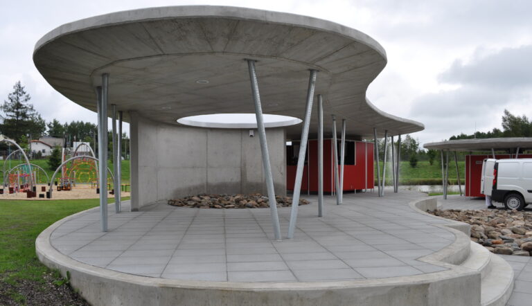 16.158 CHODOV outdoor 4 B