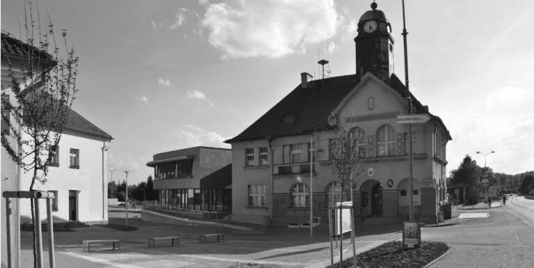 8.108 HOLYSOV RADNICE