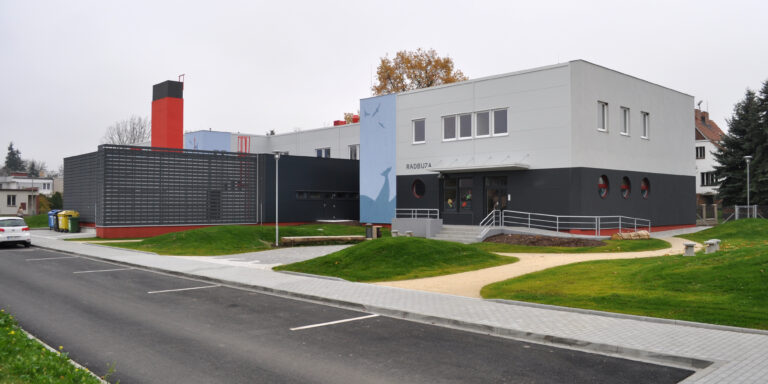 8.210 Stod fasada MS