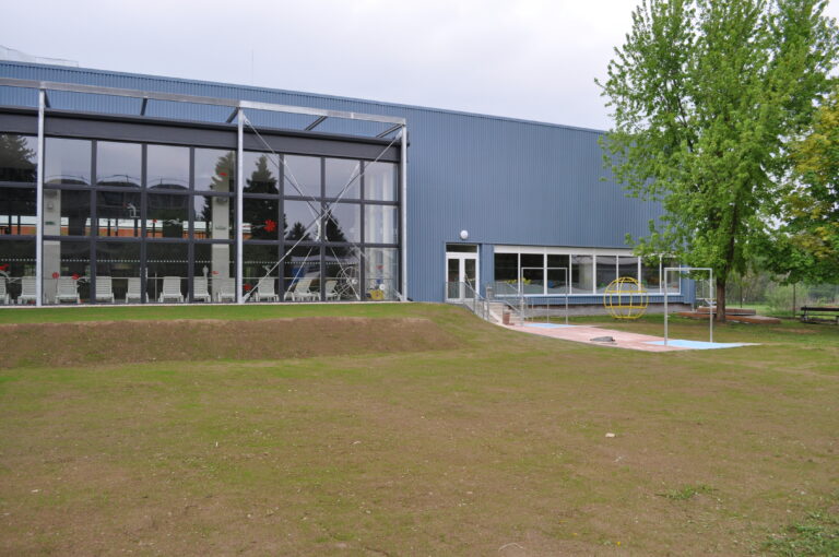 1.114 benesov bazen 02