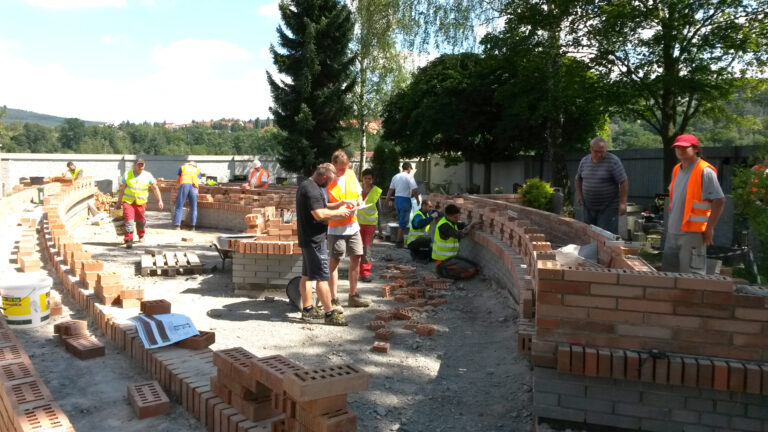 8.245 Holysov hrbitov