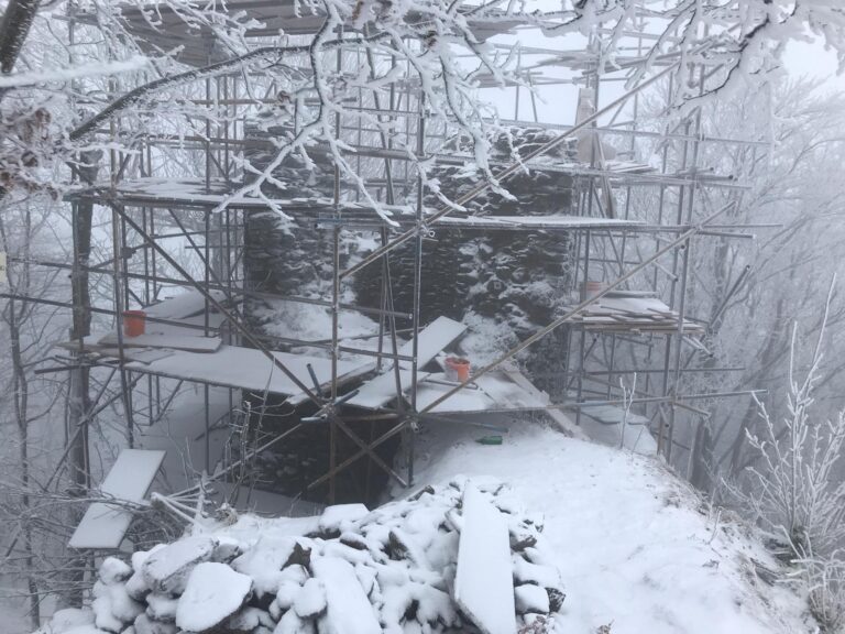 TĚŽKÉ PODMÍNKY 02