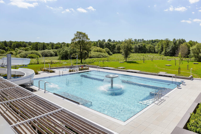 Vas koupaliste horsovsky tyn 3